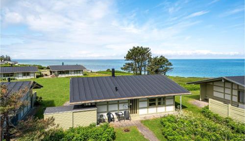 Two-Bedroom Holiday Home