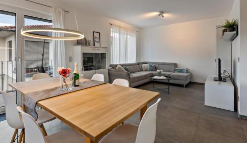 Three-Bedroom Superior Apartment