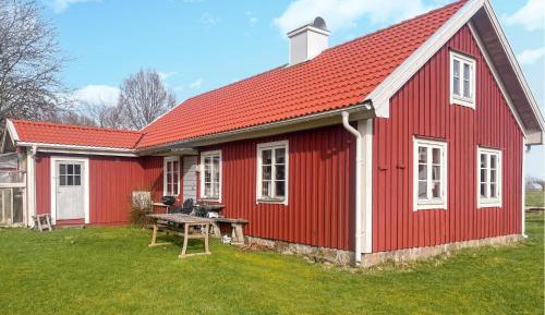 Two-Bedroom Holiday Home
