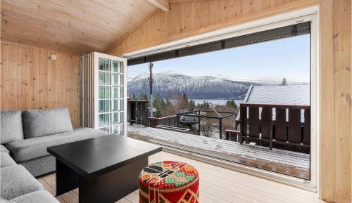 Four-Bedroom Holiday Home