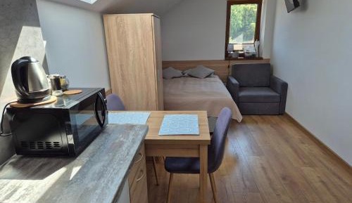 Studio with Garden View