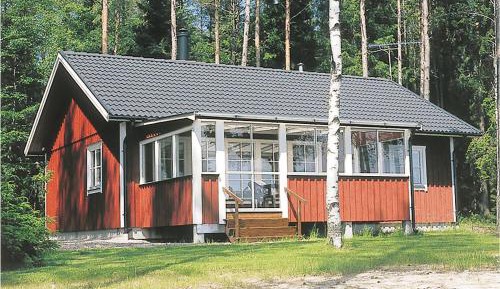 Two-Bedroom Holiday Home