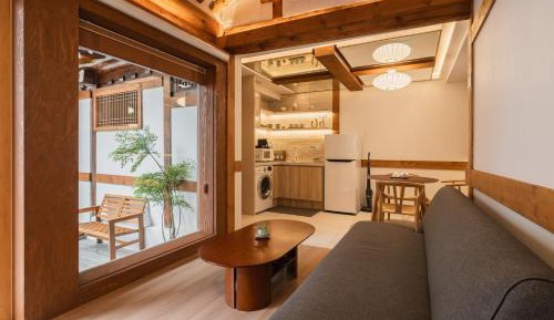 One-Bedroom Villa