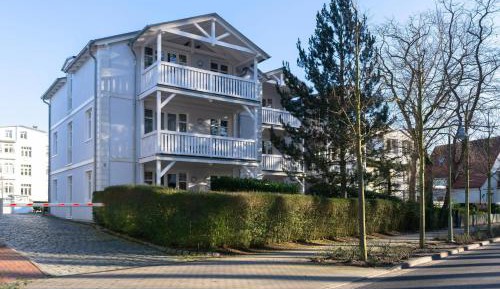 Two-Bedroom Apartment with Balcony