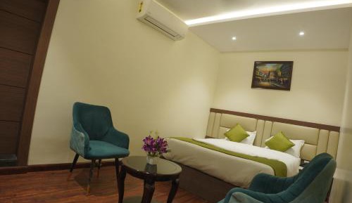 Executive Suite