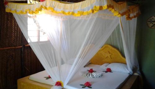 Quadruple Room with Private Bathroom