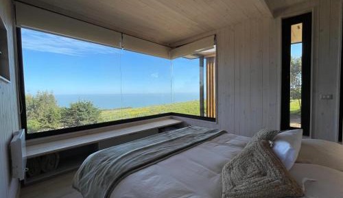 Studio Apartment with Sea View