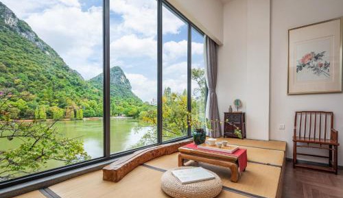 Deluxe Twin Room with Lake View