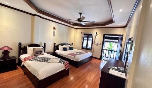 Superior Triple Room
