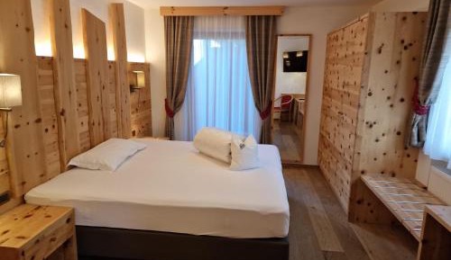 Single Room with Balcony