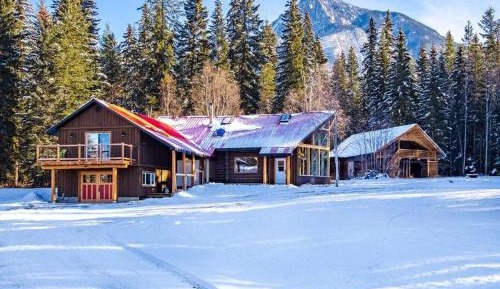 Three-Bedroom Chalet