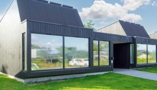 Three-Bedroom Vacation Home 