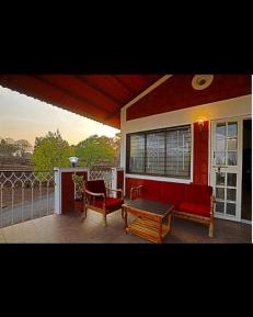 Family Room with Garden View