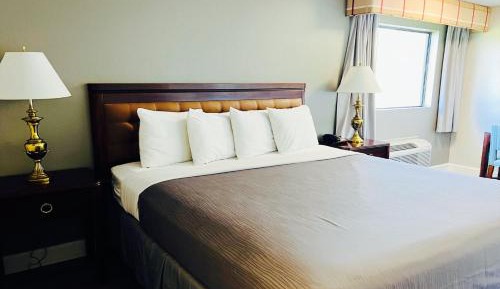 King Bed Non-Smoking