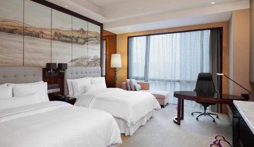 Club River View Twin Non-Smoking With Happy Hour