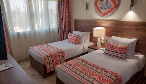 Two Bedroom Suite Lake & Pool View