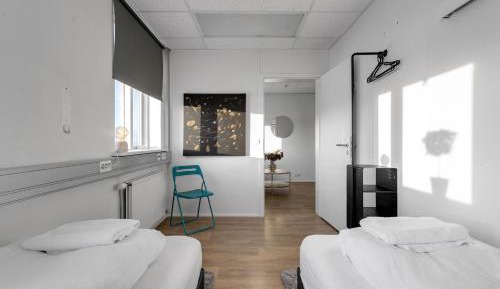 Twin Room with Shared Bathroom