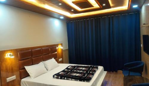 King Room with Balcony