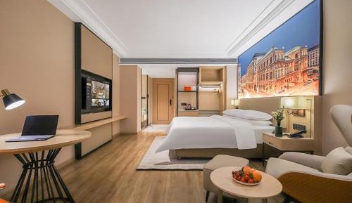 Double Room with Movie