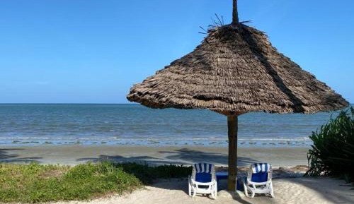 Bungalow - Water Front 