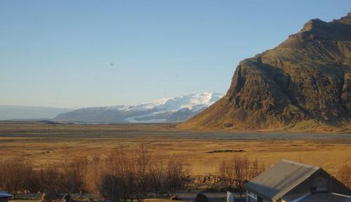 One-Bedroom Cottage with Sleeping Loft