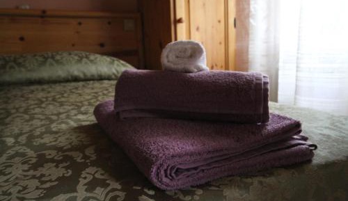 Double or Twin Room with Mountain View