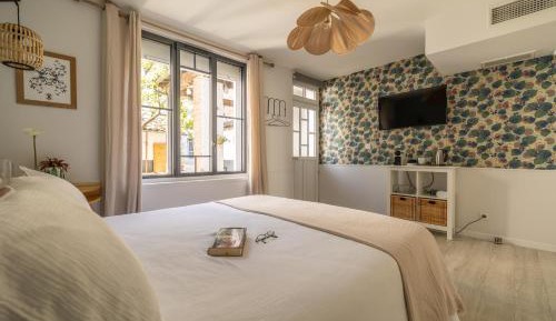 King Room with patio view