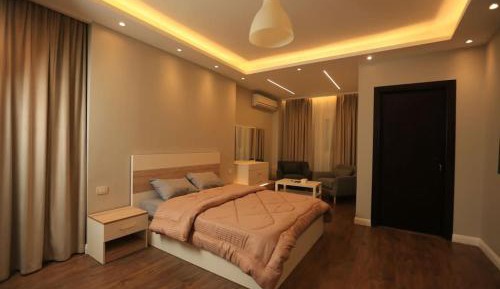 Queen Room with Garden View