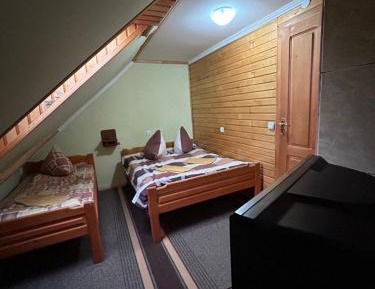 Twin Room with Shared Bathroom