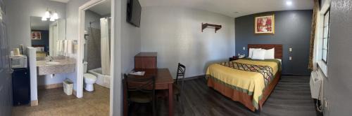 Queen Room - Non-Smoking