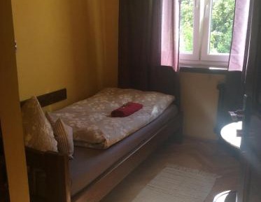 Mini Economy Single Room with Shared Bathroom