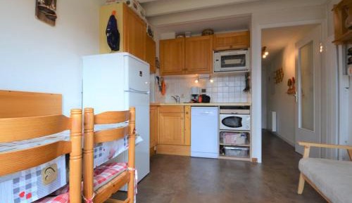 Apartment (5 Adults)