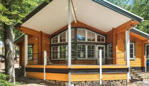 Two-Bedroom Holiday Home