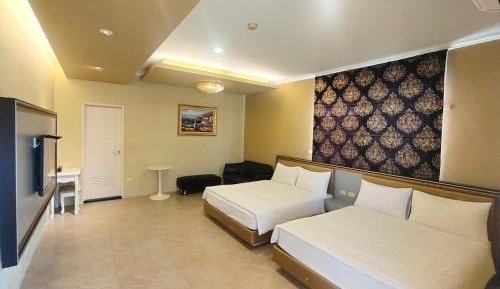 Deluxe Quadruple Room