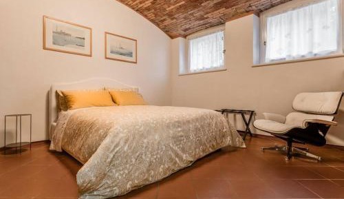 Two-Bedroom Deluxe Apartment