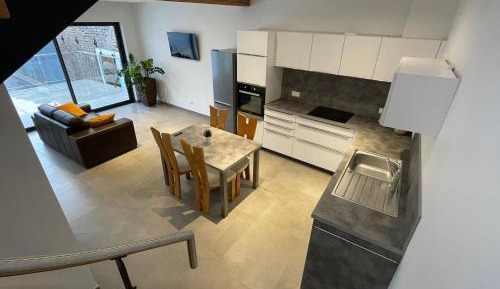 Apartment - Split Level