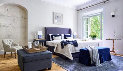 Superior Double Room with Bath