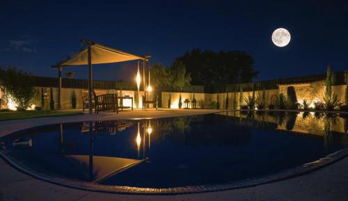 Double Room with Shared Toilet