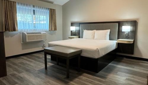 Executive Huron King Suite - Non-Smoking