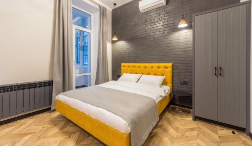 Studio with Balcony - Mykhailivska str. 24V