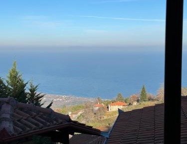 Deluxe Double Room with Balcony and Sea View