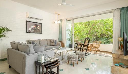 ElTesoro- 2 Bhk apartment, wonderful terrace view
