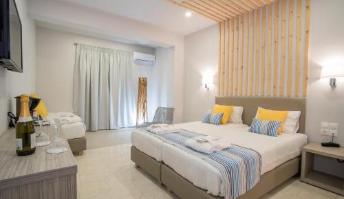 Superior Triple Room