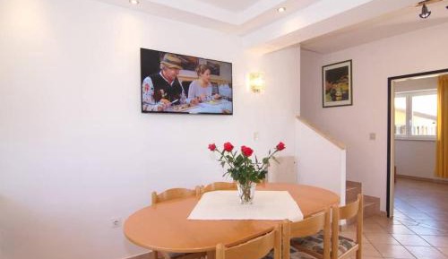 Three-Bedroom Apartment with Balcony and Terrace