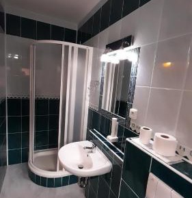 Single Room with Bathroom