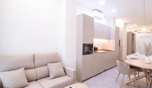 Studio Apartment