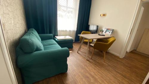 Large Single Room