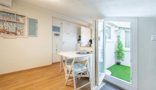 One-Bedroom House