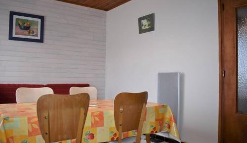 Apartment (4 Adults)