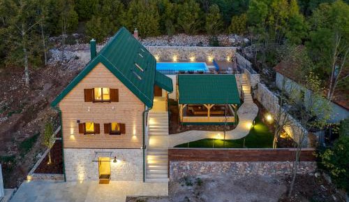 Villa with Private Pool